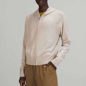 Lululemon // Cotton-Cashmere Knit Hoodie // Heathered Raw Linen